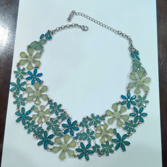 Necklace - Picture 1 of 1